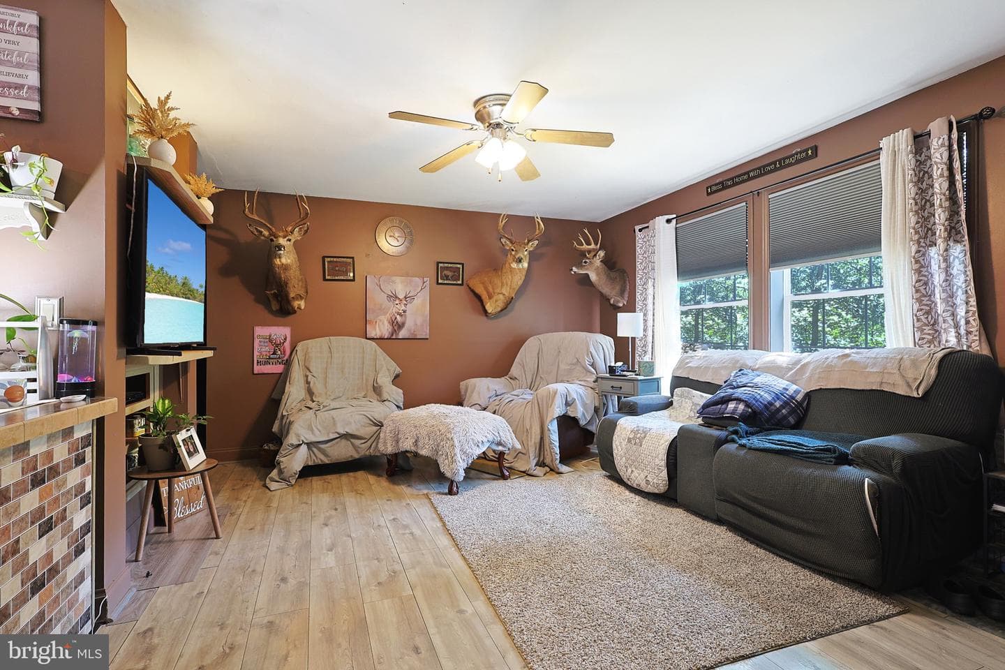 1261 W Longview Drive photo 9