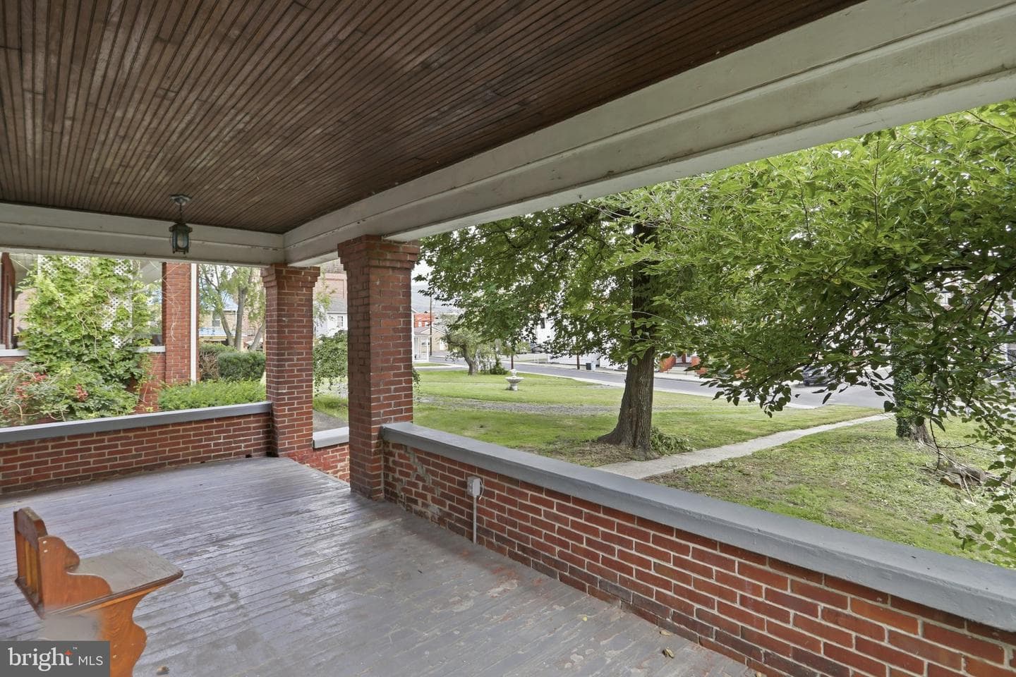 150 Center Street, Keyser