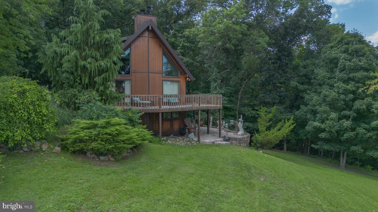 144 Mulberry Lane, Wiley Ford