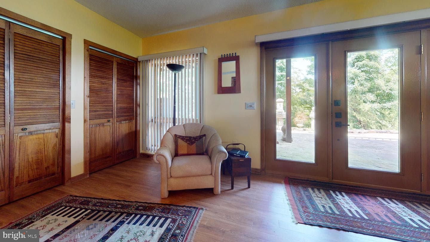 144 Mulberry Lane photo 24
