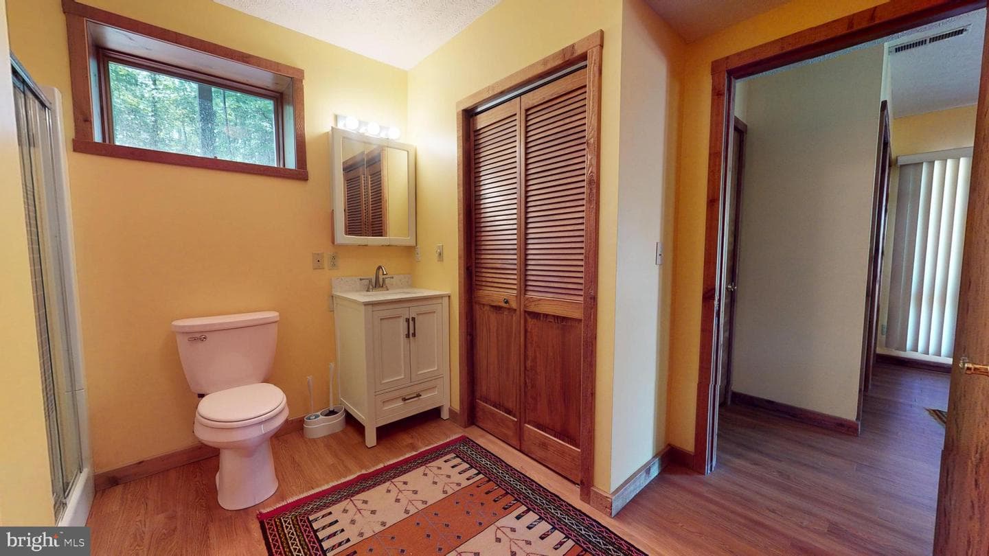 144 Mulberry Lane photo 27