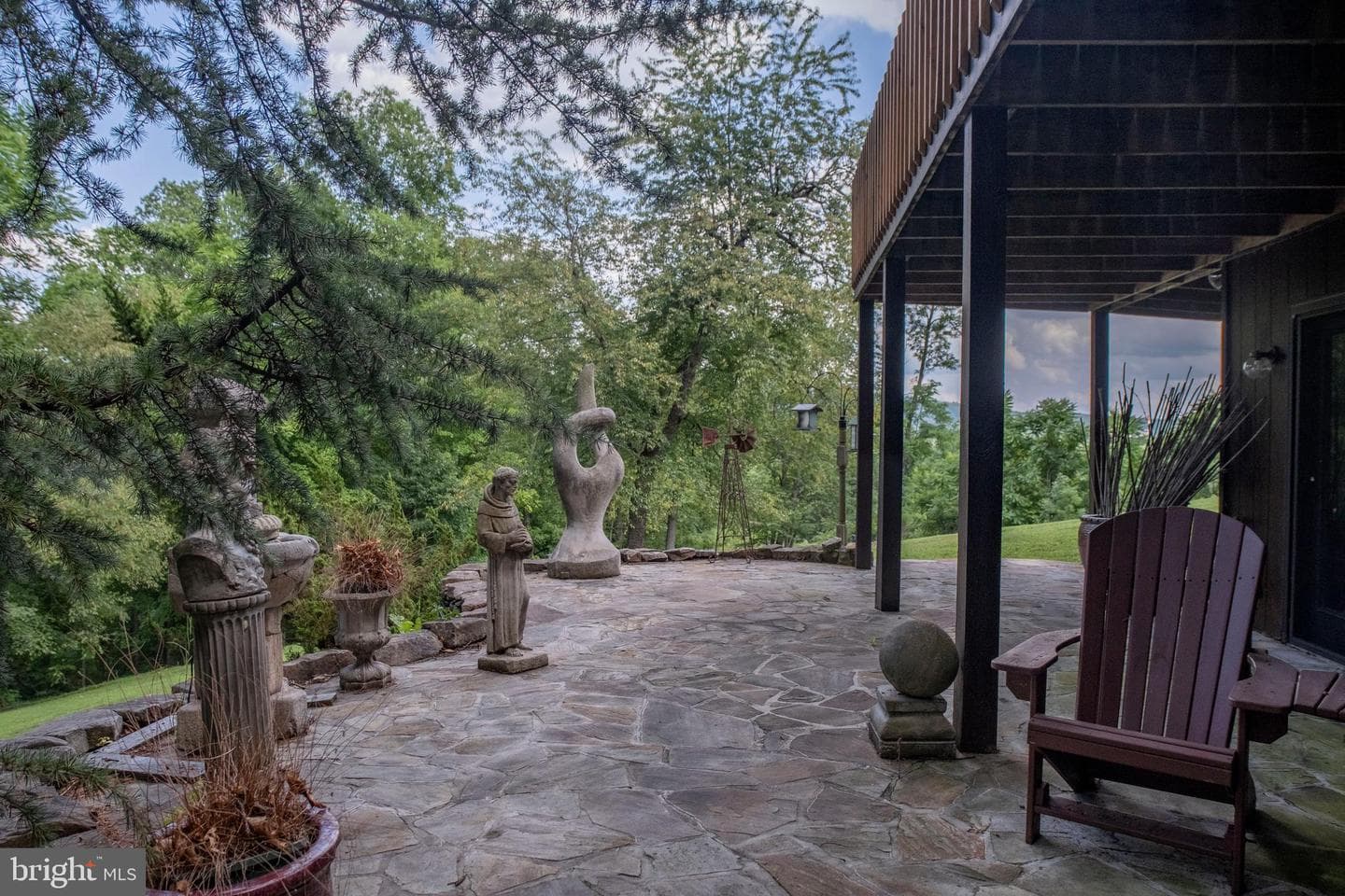 144 Mulberry Lane photo 32