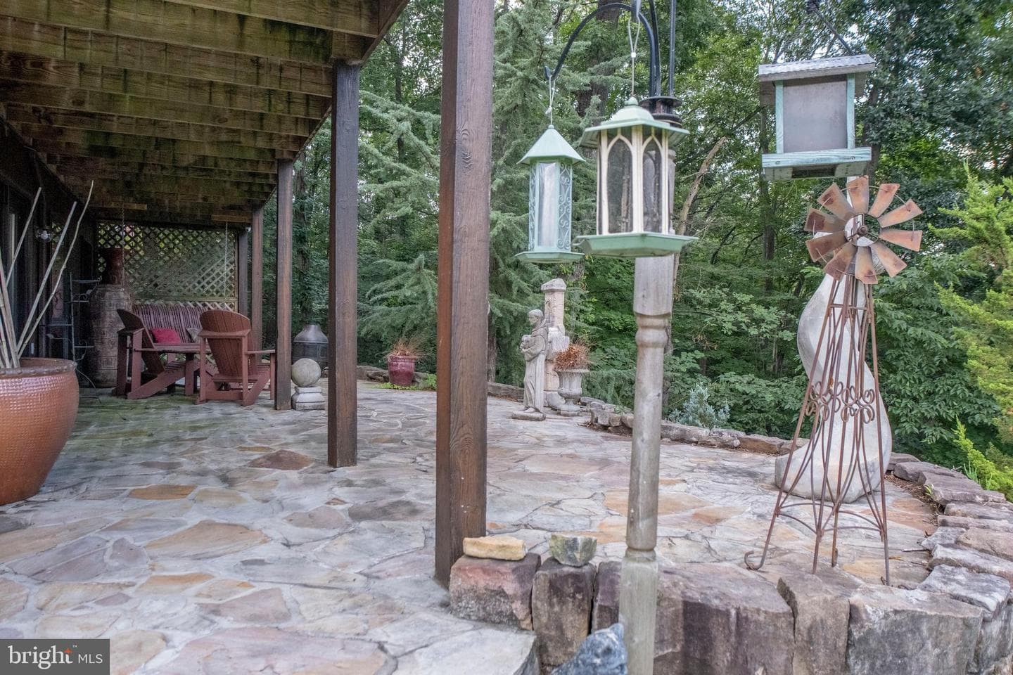 144 Mulberry Lane photo 34
