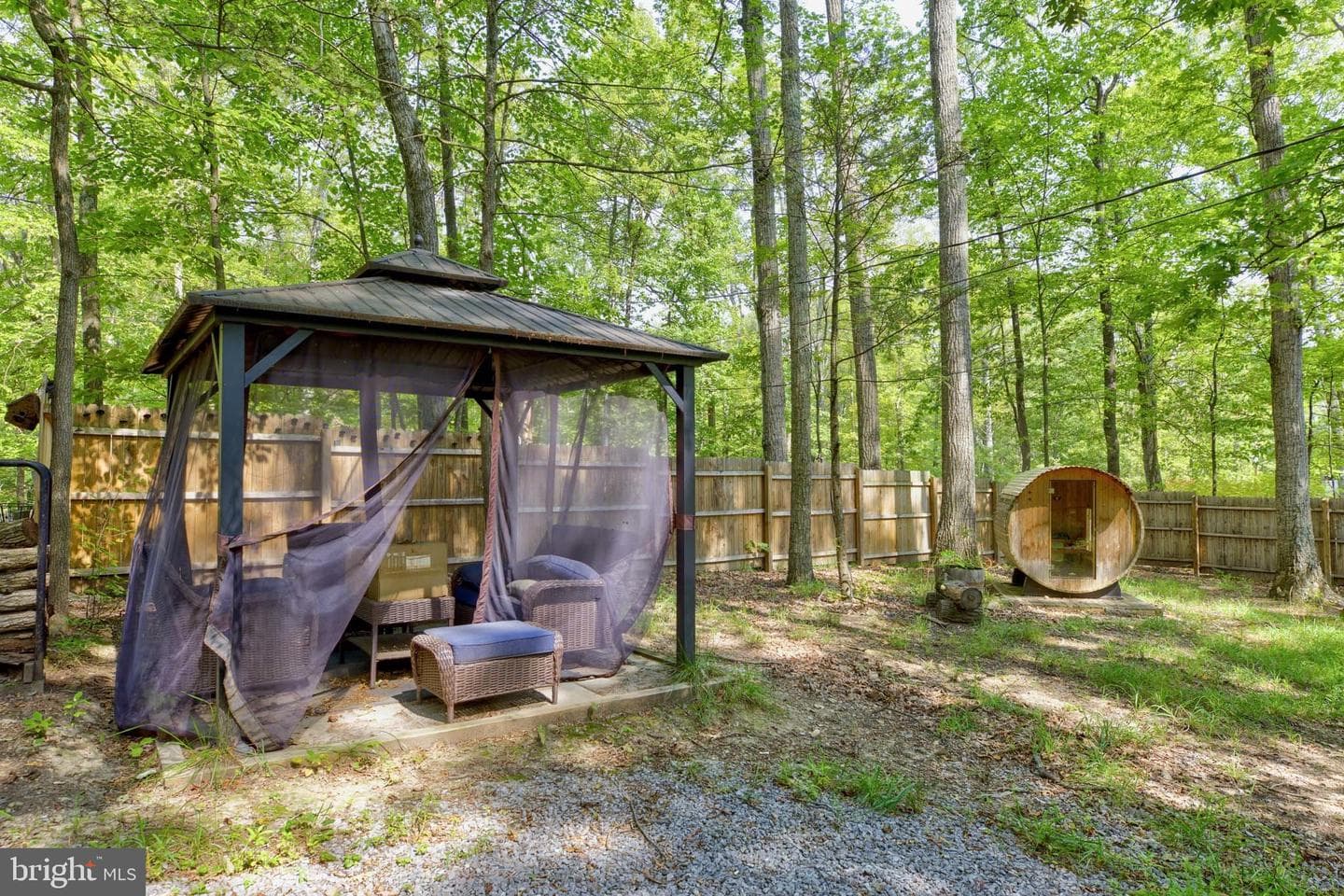 142 Redbud Lane photo 32