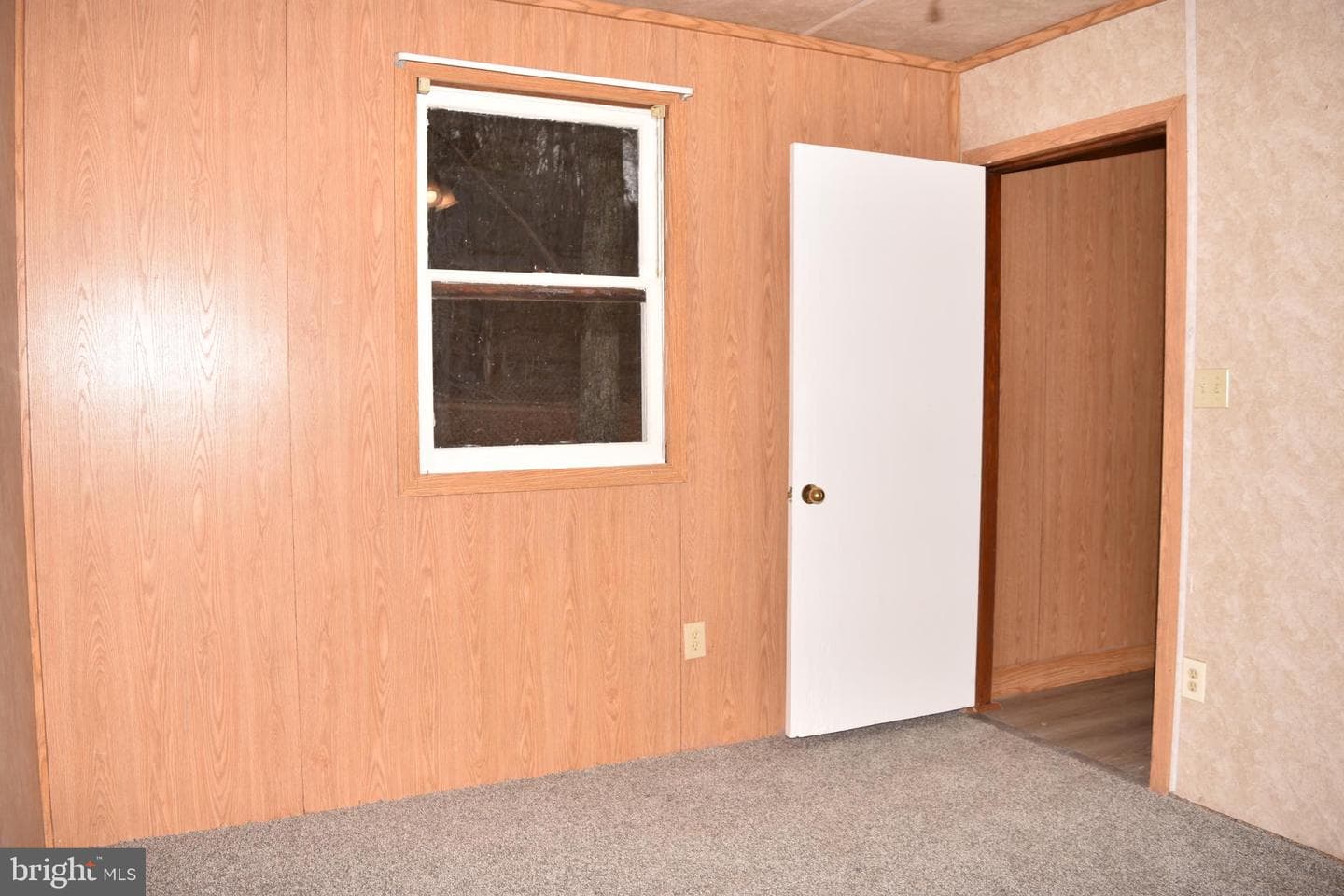 756 Oliver Lane photo 11