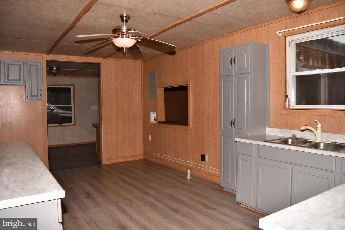 756 Oliver Lane photo 13