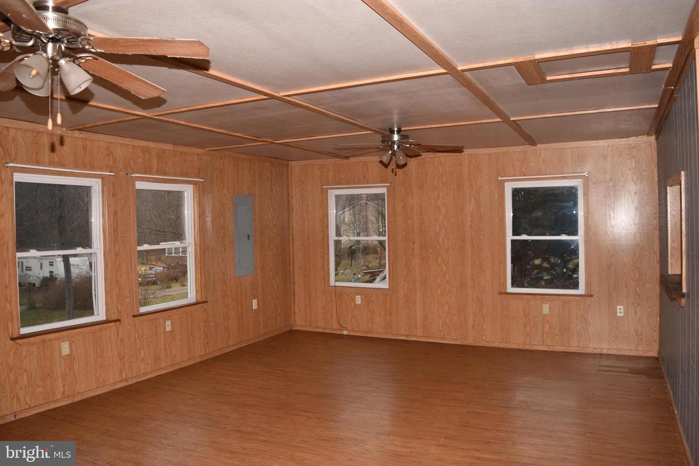 756 Oliver Lane photo 18