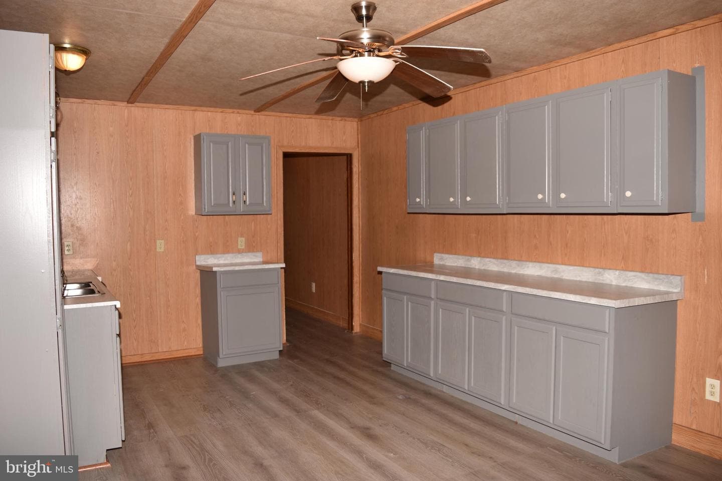 756 Oliver Lane photo 5