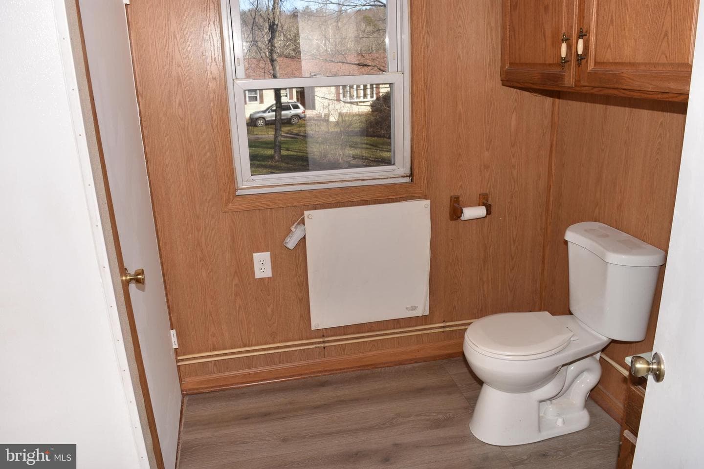 756 Oliver Lane photo 7