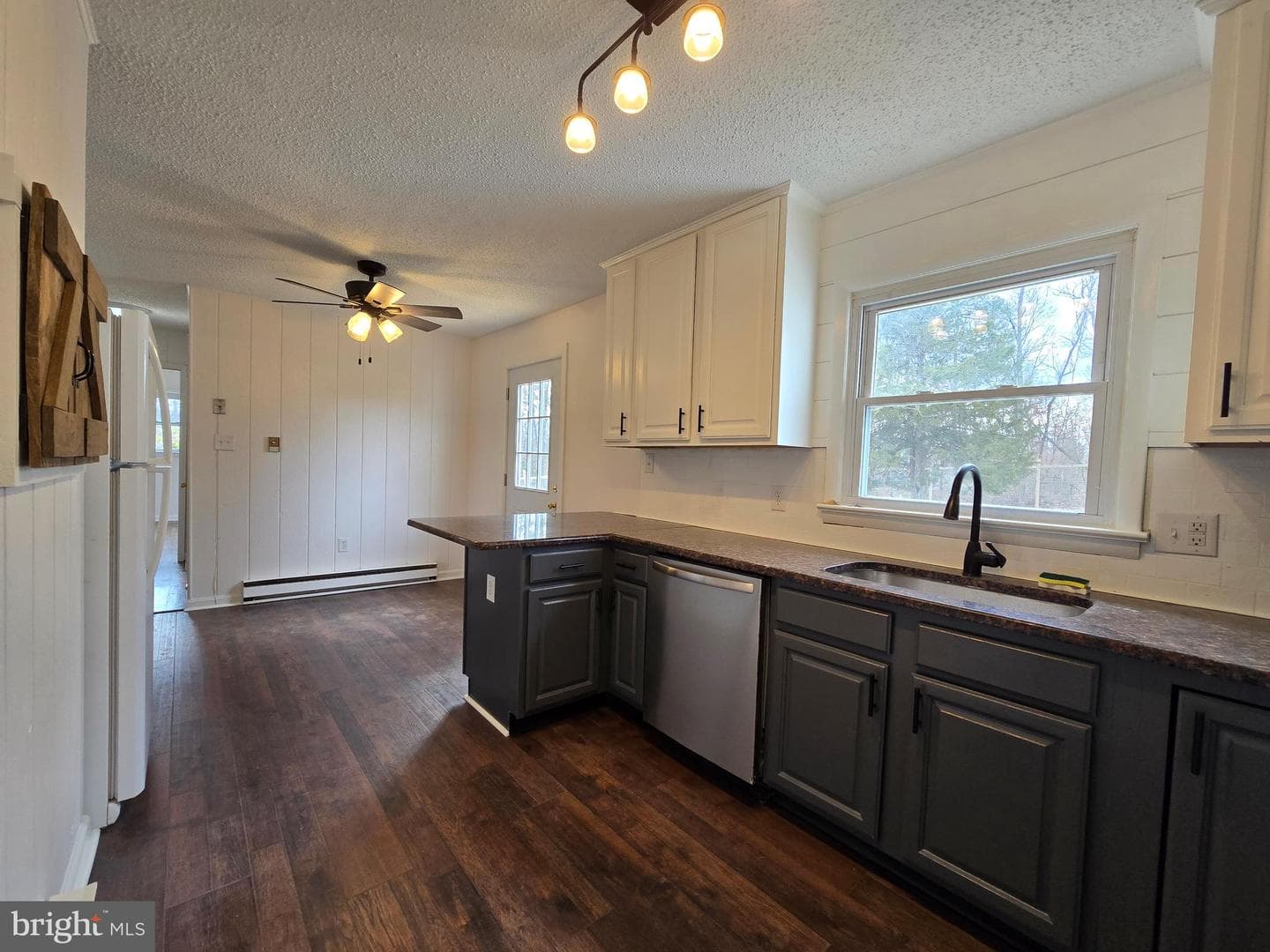 482 Morton Grove Road photo 7
