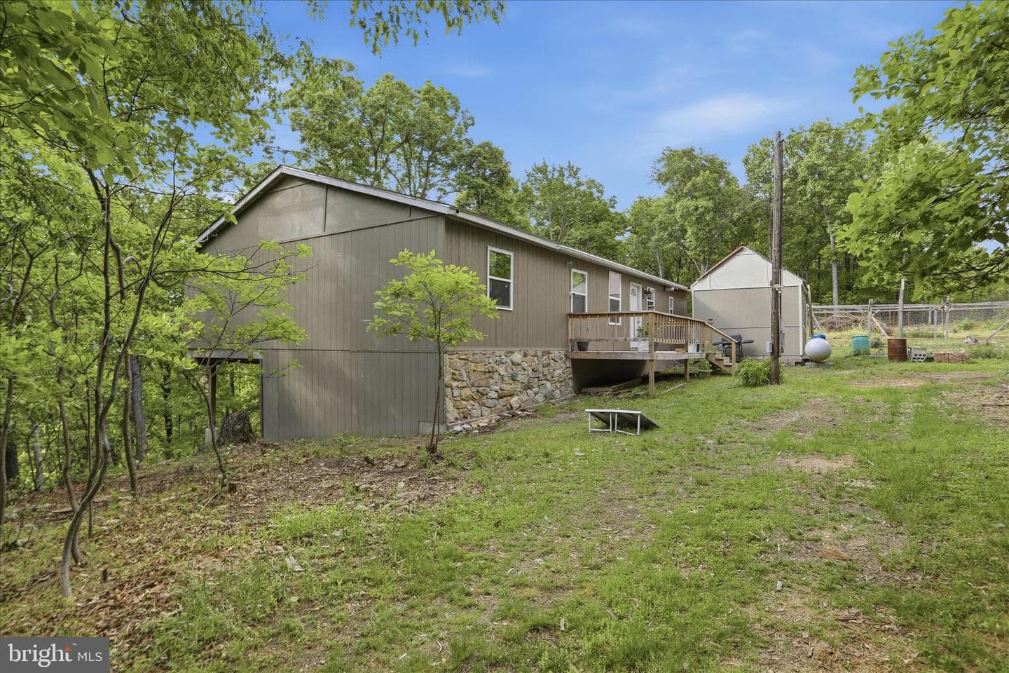936 Johnny Cake Rd photo 18