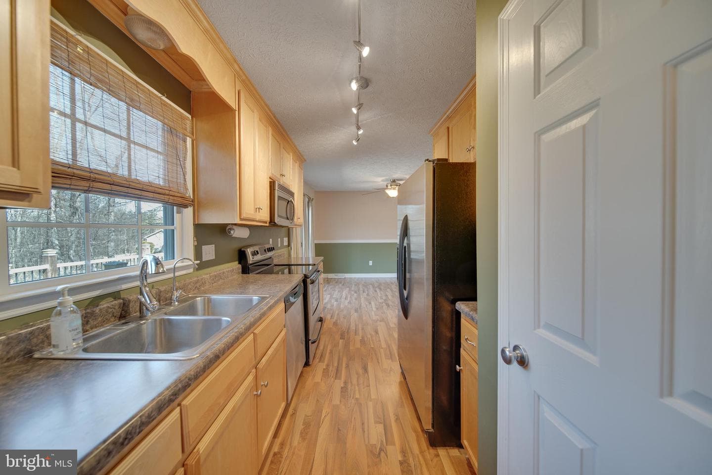 97 Bayonet Court photo 10