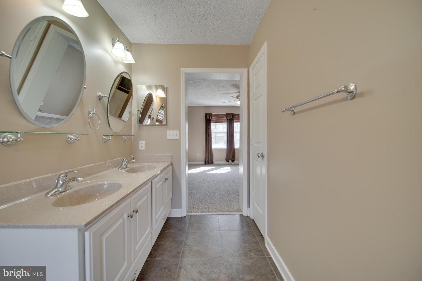 97 Bayonet Court photo 13