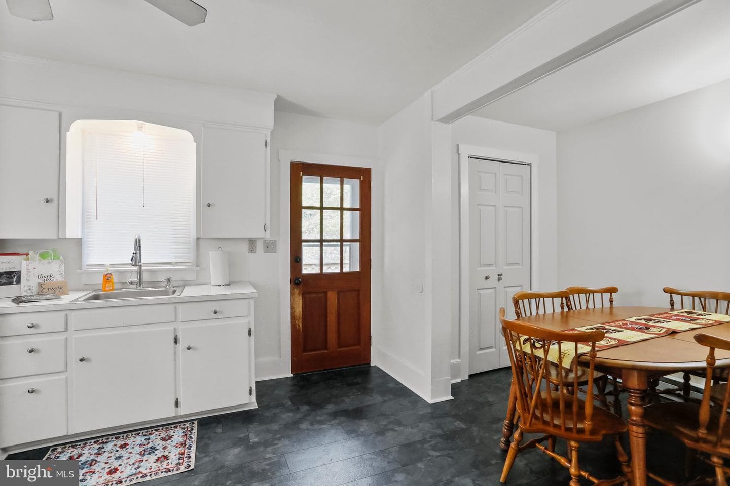 458 S Washington Street photo 12