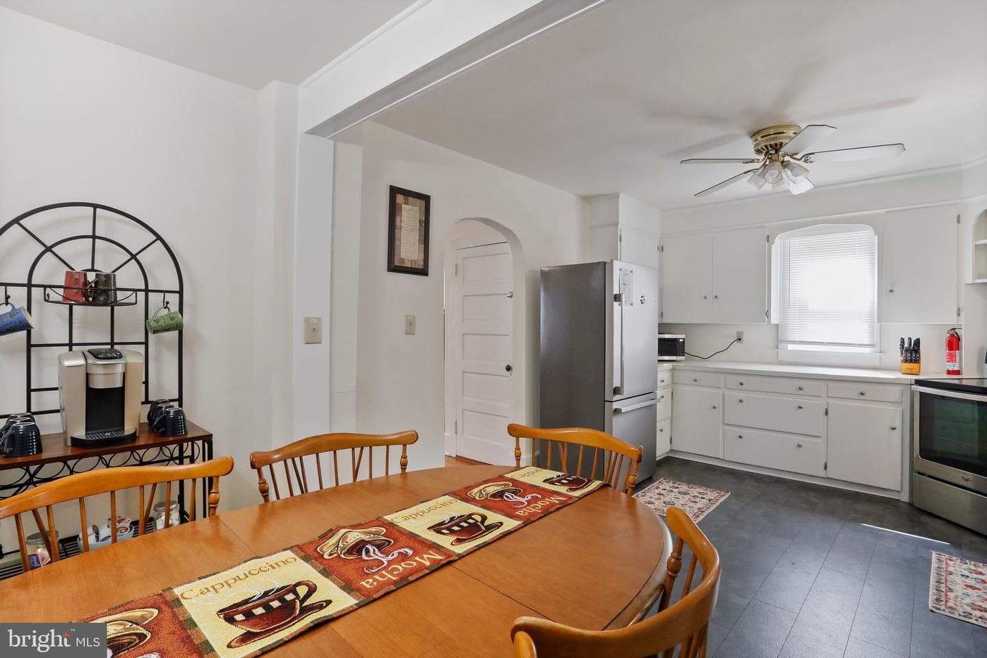 458 S Washington Street photo 17