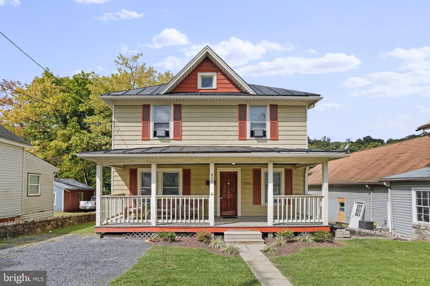 458 S Washington Street photo 2