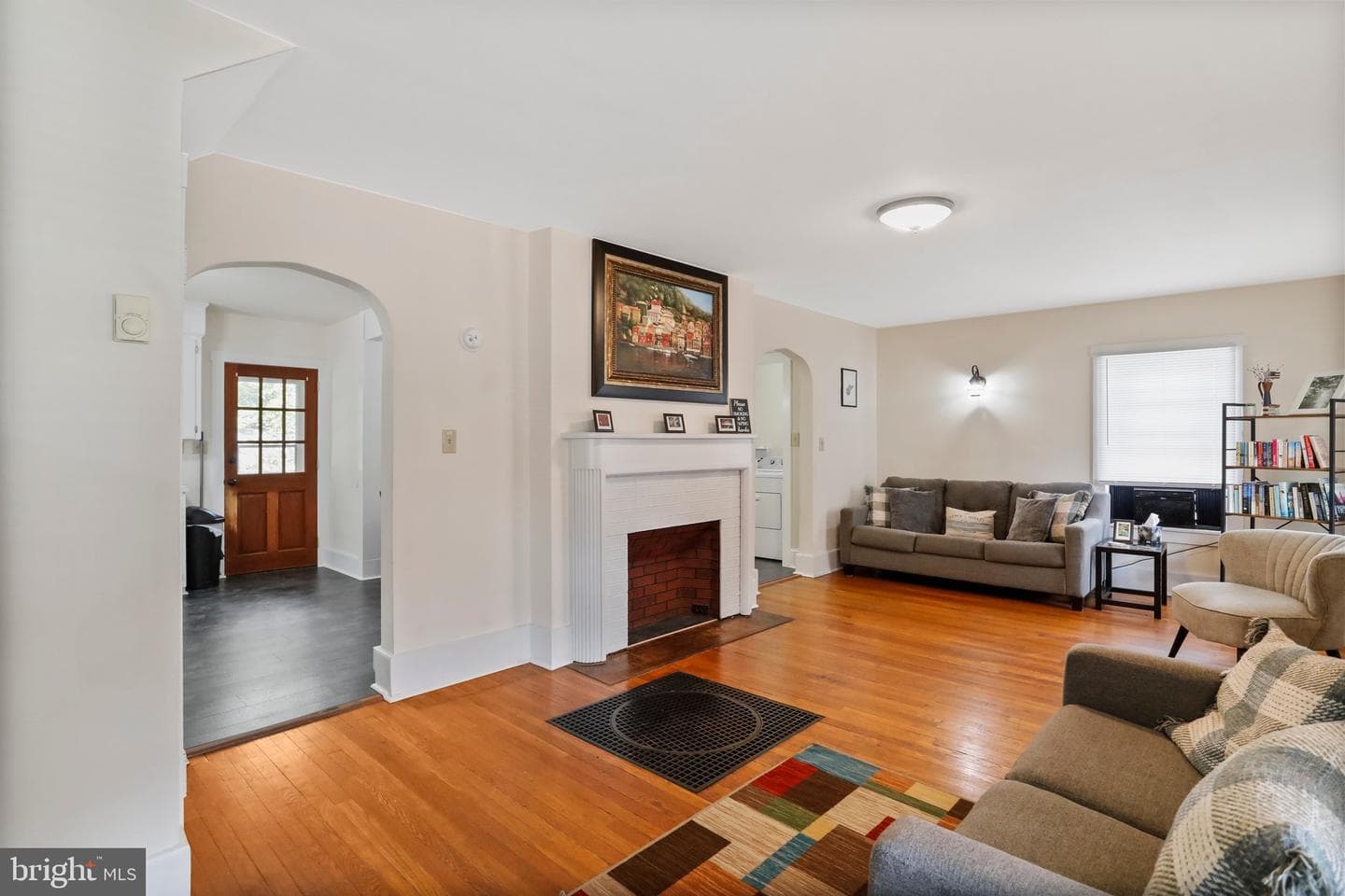 458 S Washington Street photo 8