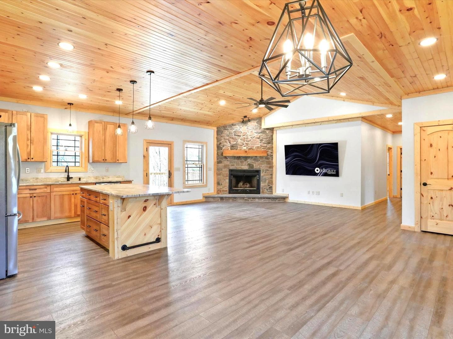 227 Key Pine Lane photo 3