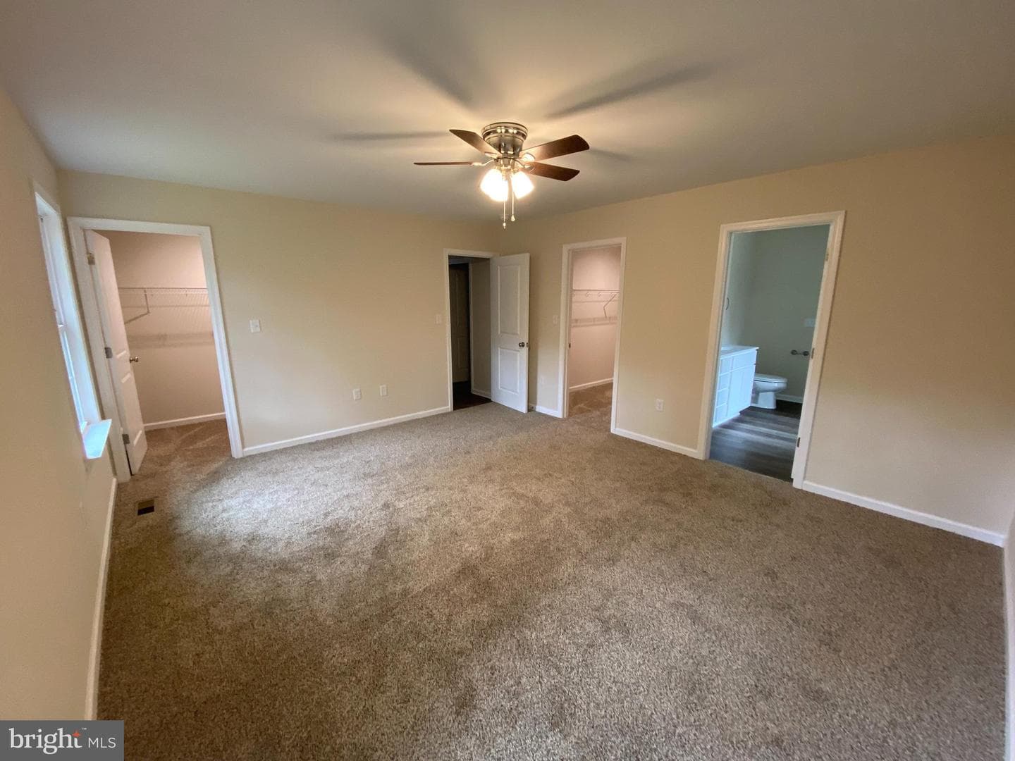 223 Fairview Oaks Lane photo 14