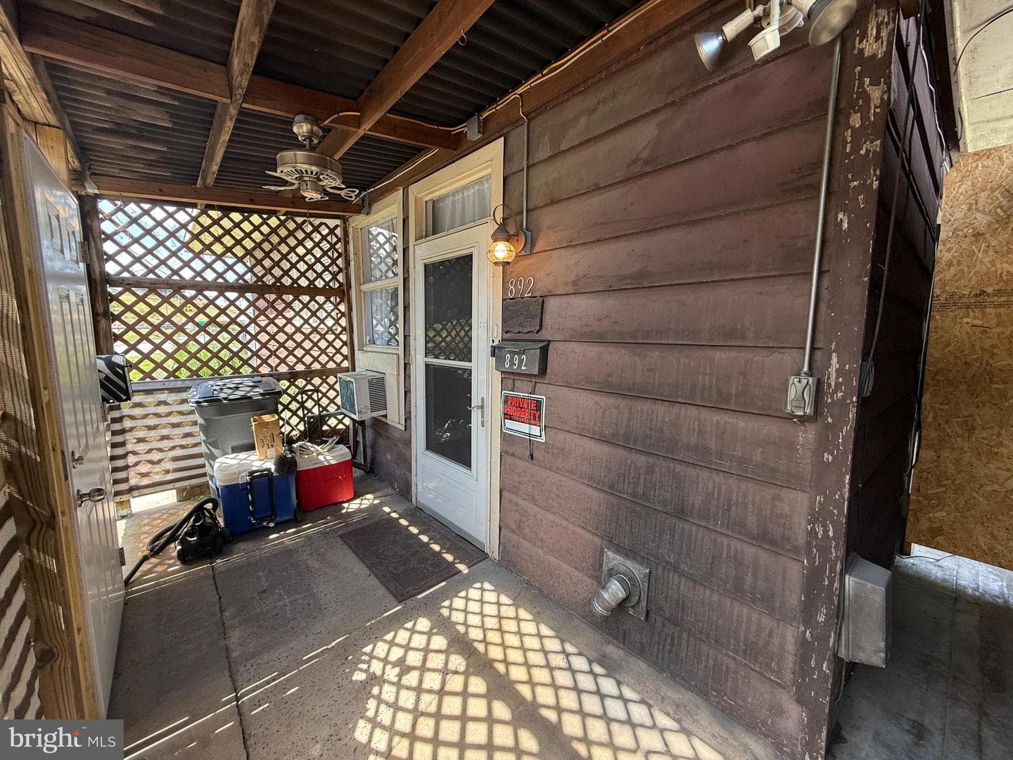 892 S Washington Street photo 19