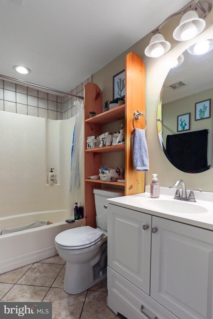 216 English Muffin Way photo 29
