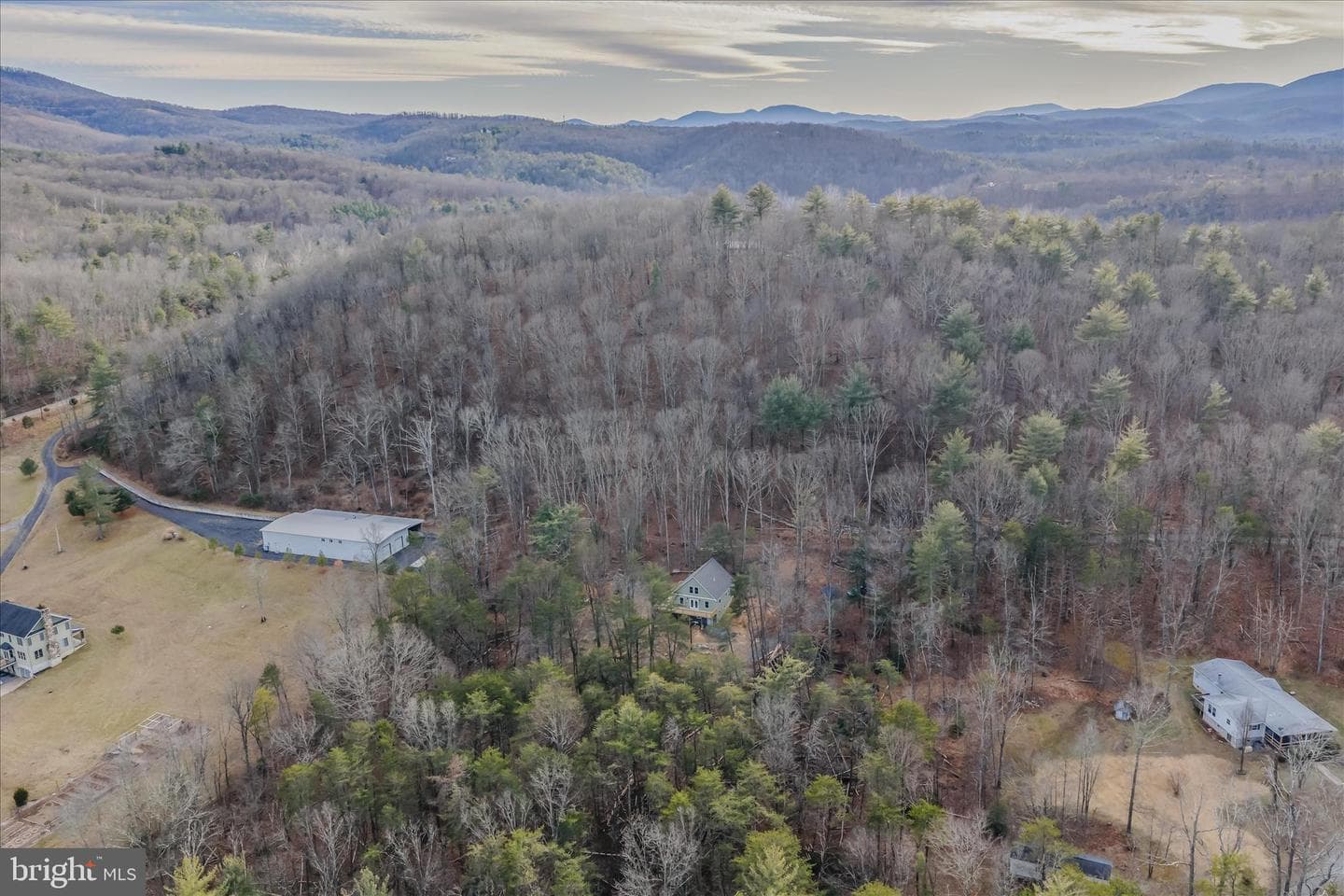 151 Pleasant Dale Lane photo 48