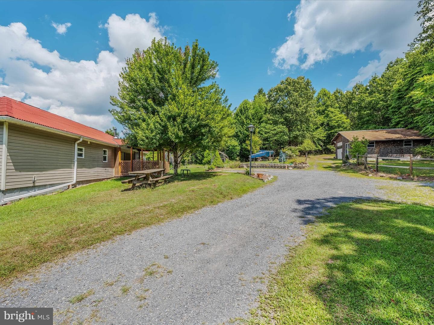 564 Shade Lane photo 26