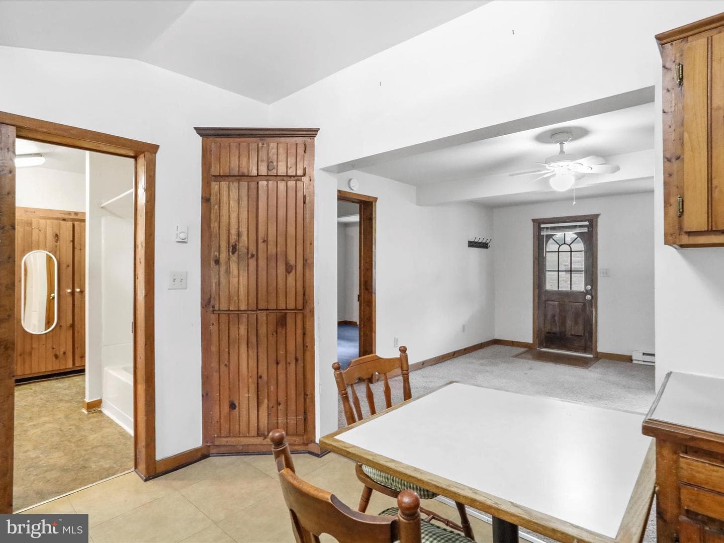 739 Harrison Avenue photo 10