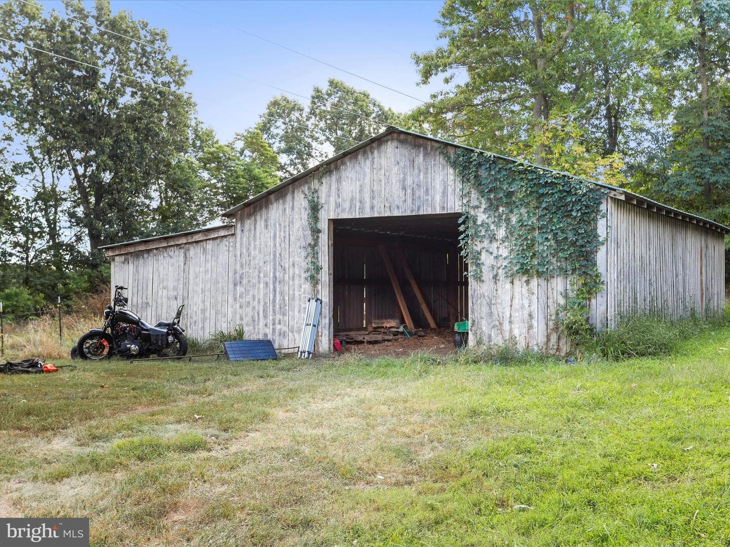 2167 Fulton Road photo 9