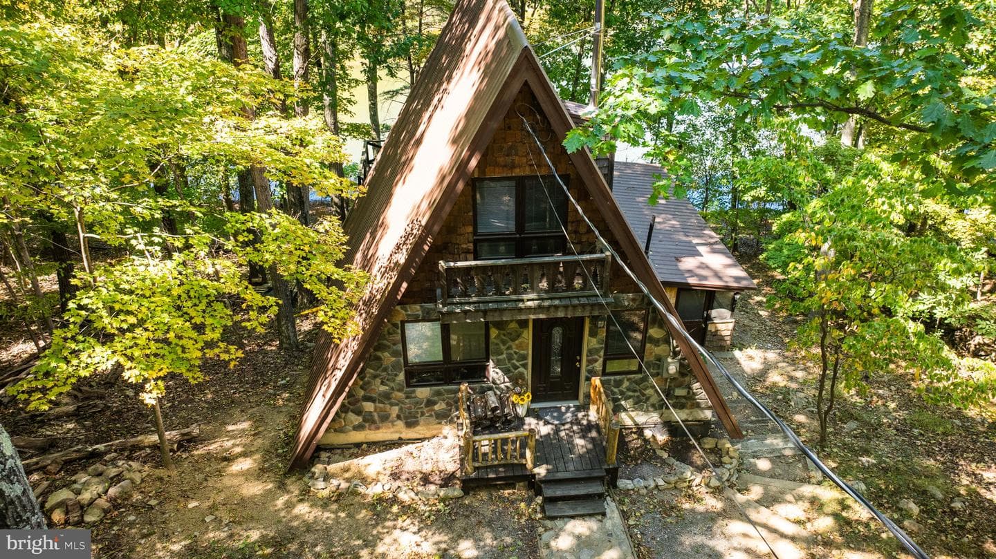 302 Tuscarora Trail photo 49