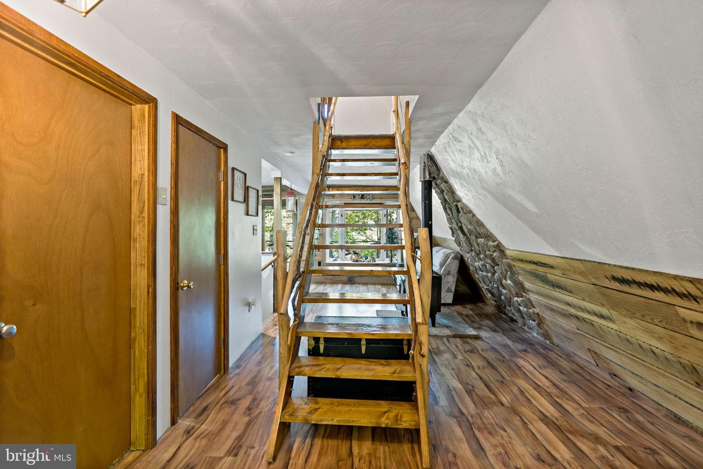 302 Tuscarora Trail photo 8