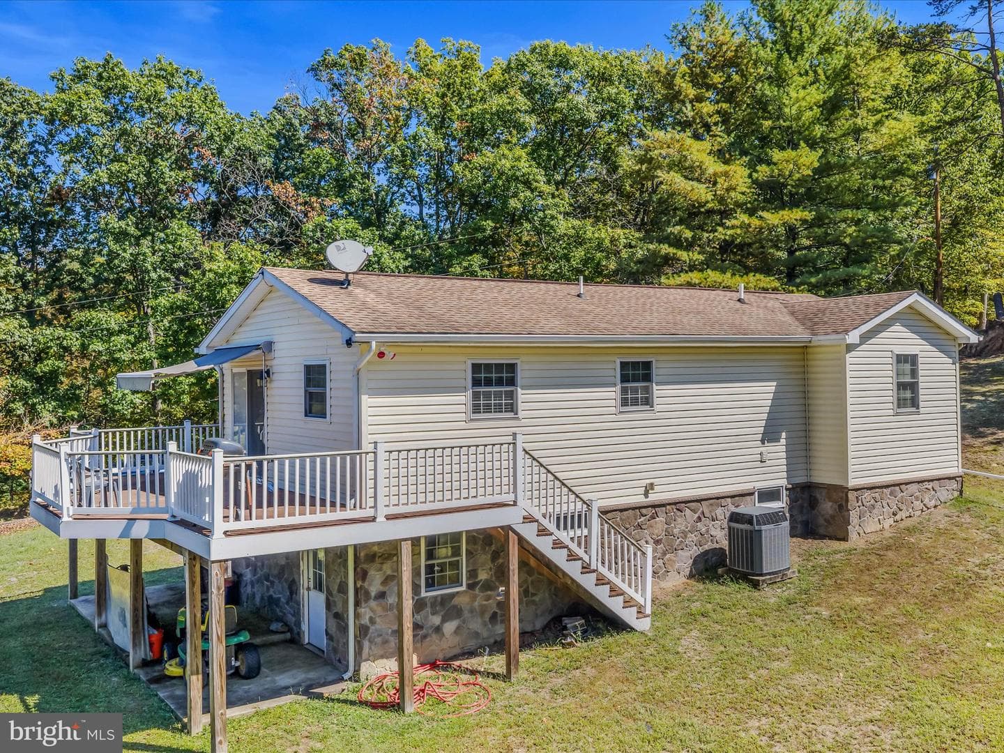 608 Dehaven Road photo 33