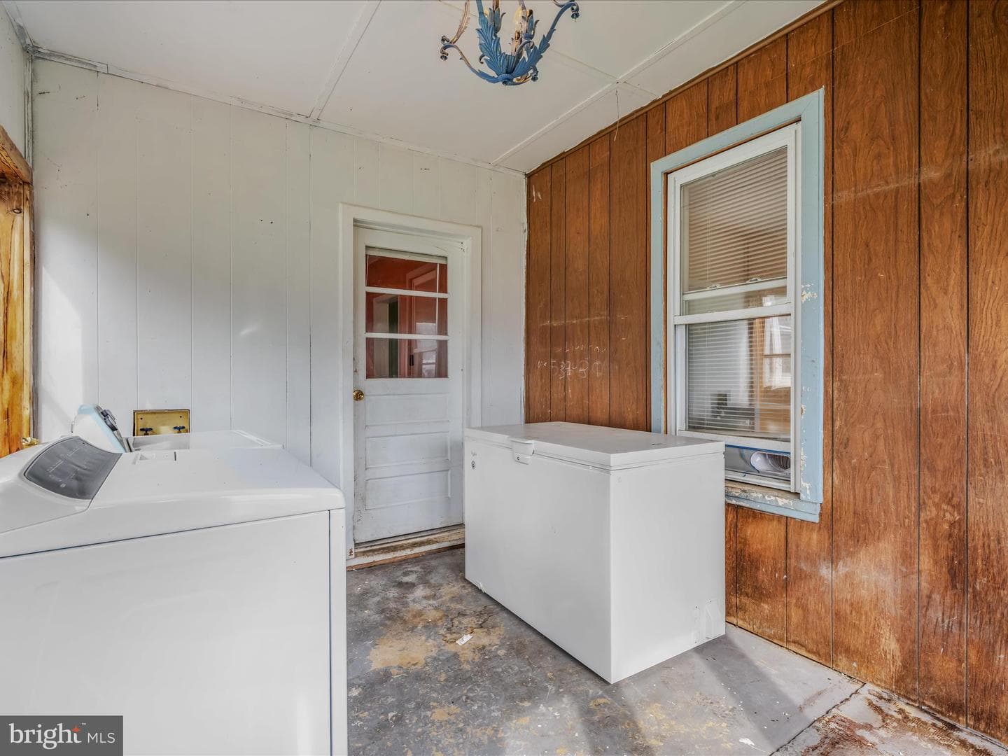 5337 Central Avenue photo 16