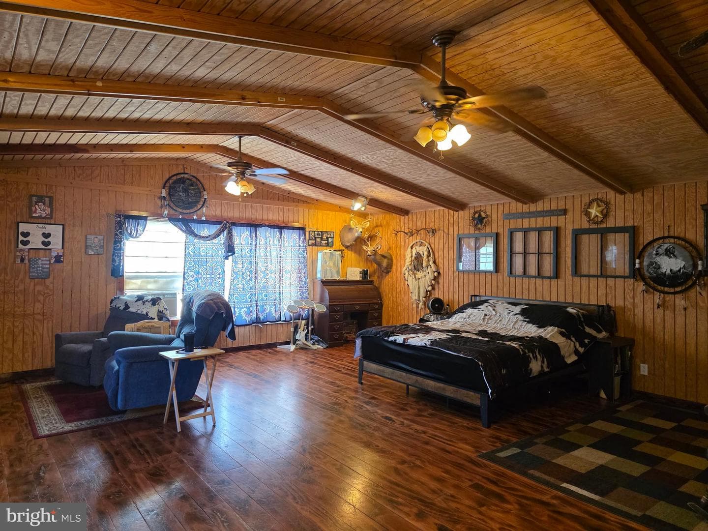 193 Idris Lane photo 18