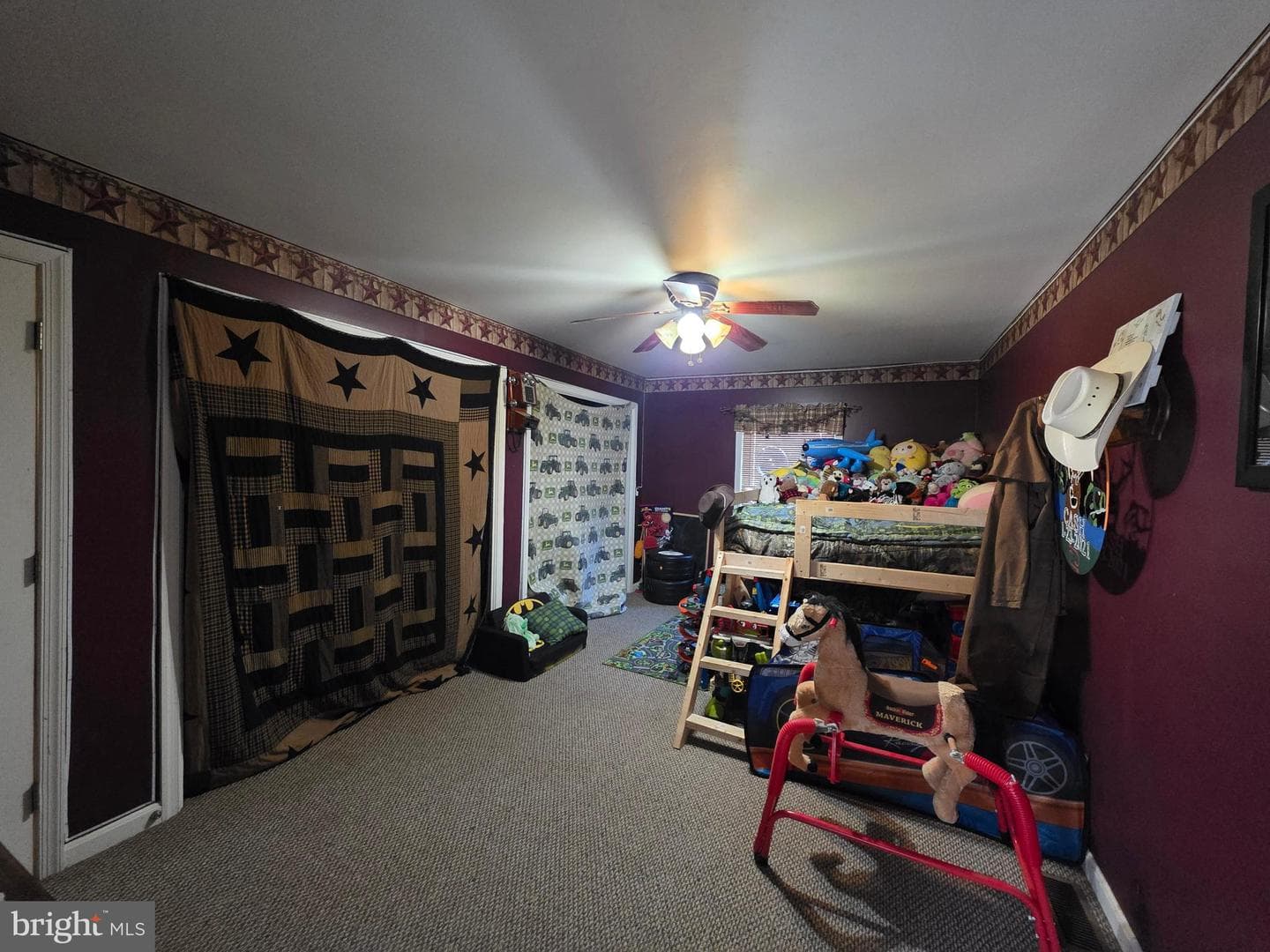 193 Idris Lane photo 27