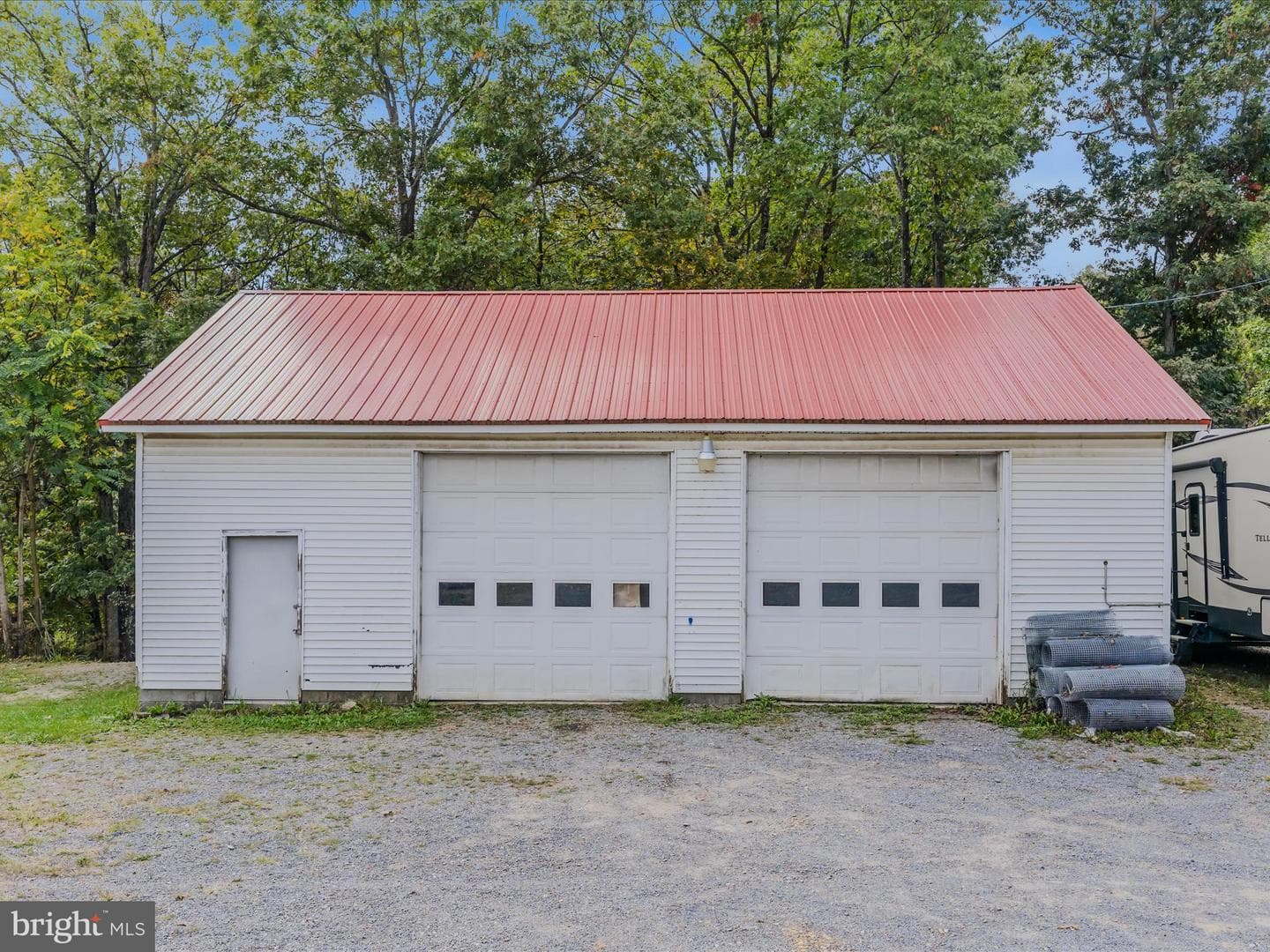 193 Idris Lane photo 63