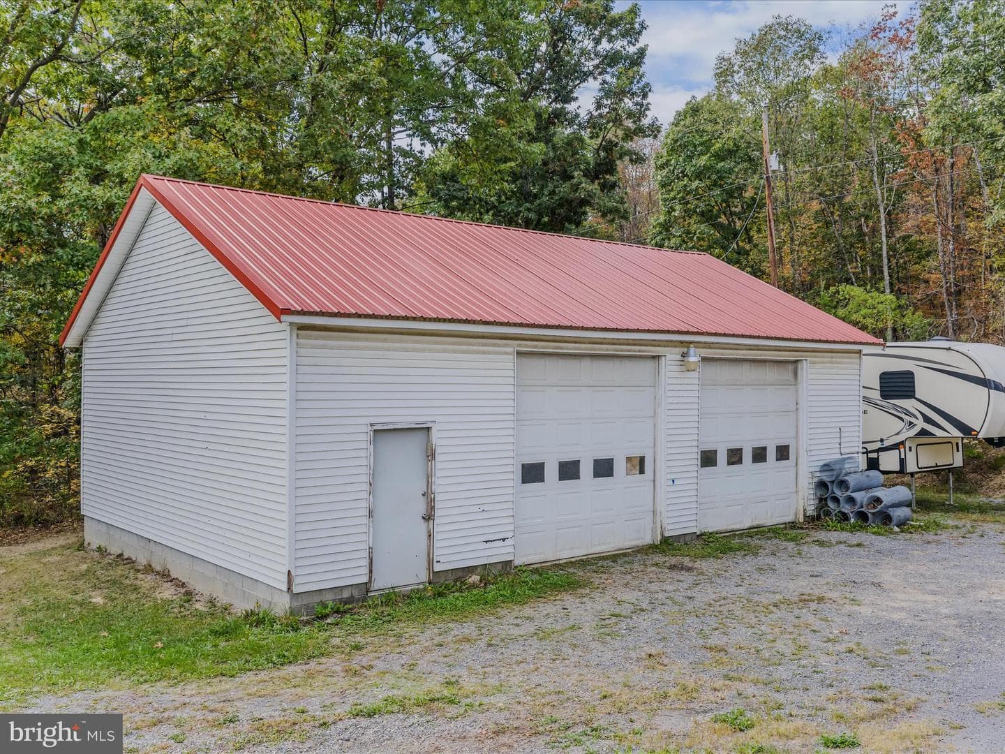 193 Idris Lane photo 64