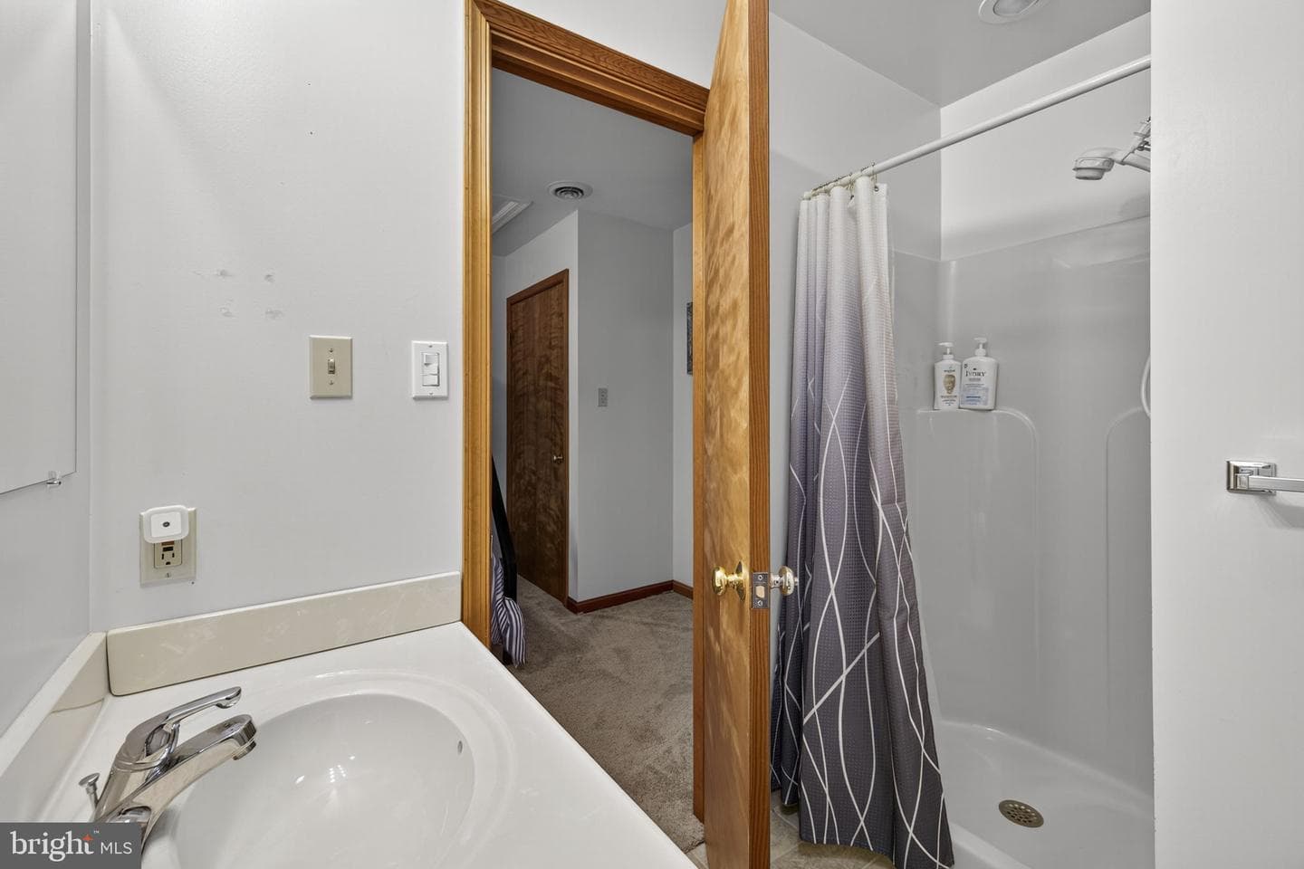 537 Bobcat Drive photo 26