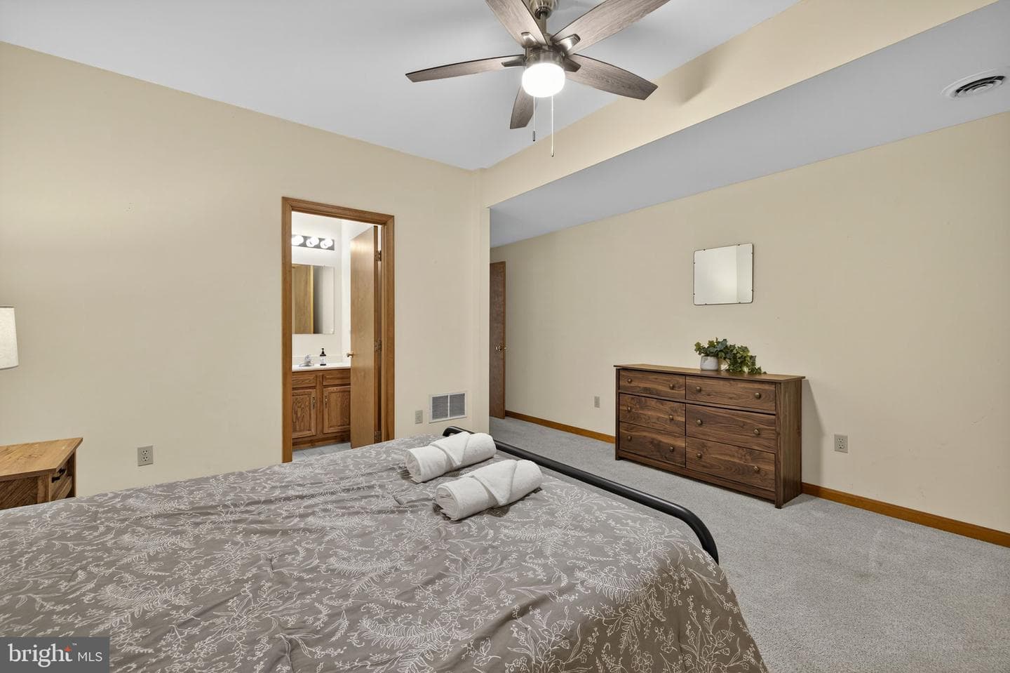537 Bobcat Drive photo 42