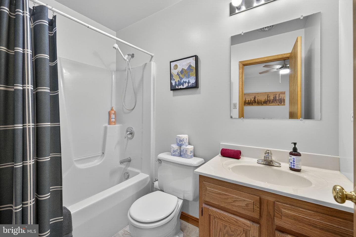 537 Bobcat Drive photo 43