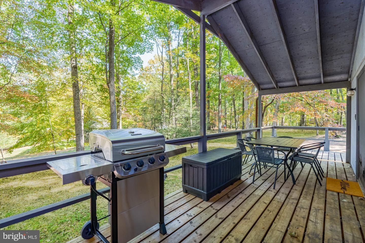 129 Redbud Lane photo 4