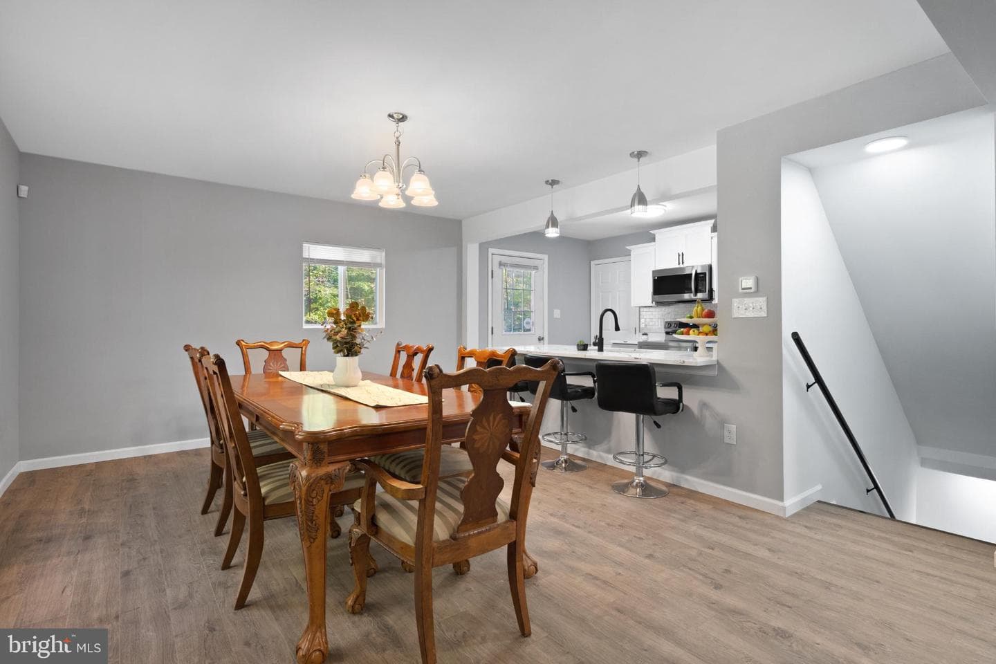 376 Bernice Drive photo 12