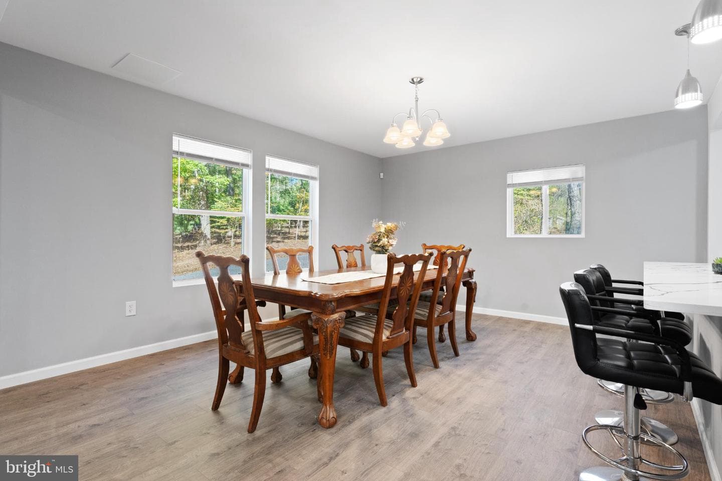 376 Bernice Drive photo 13
