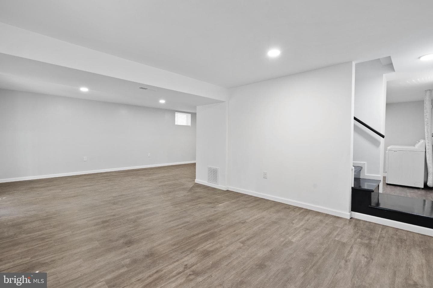 376 Bernice Drive photo 29