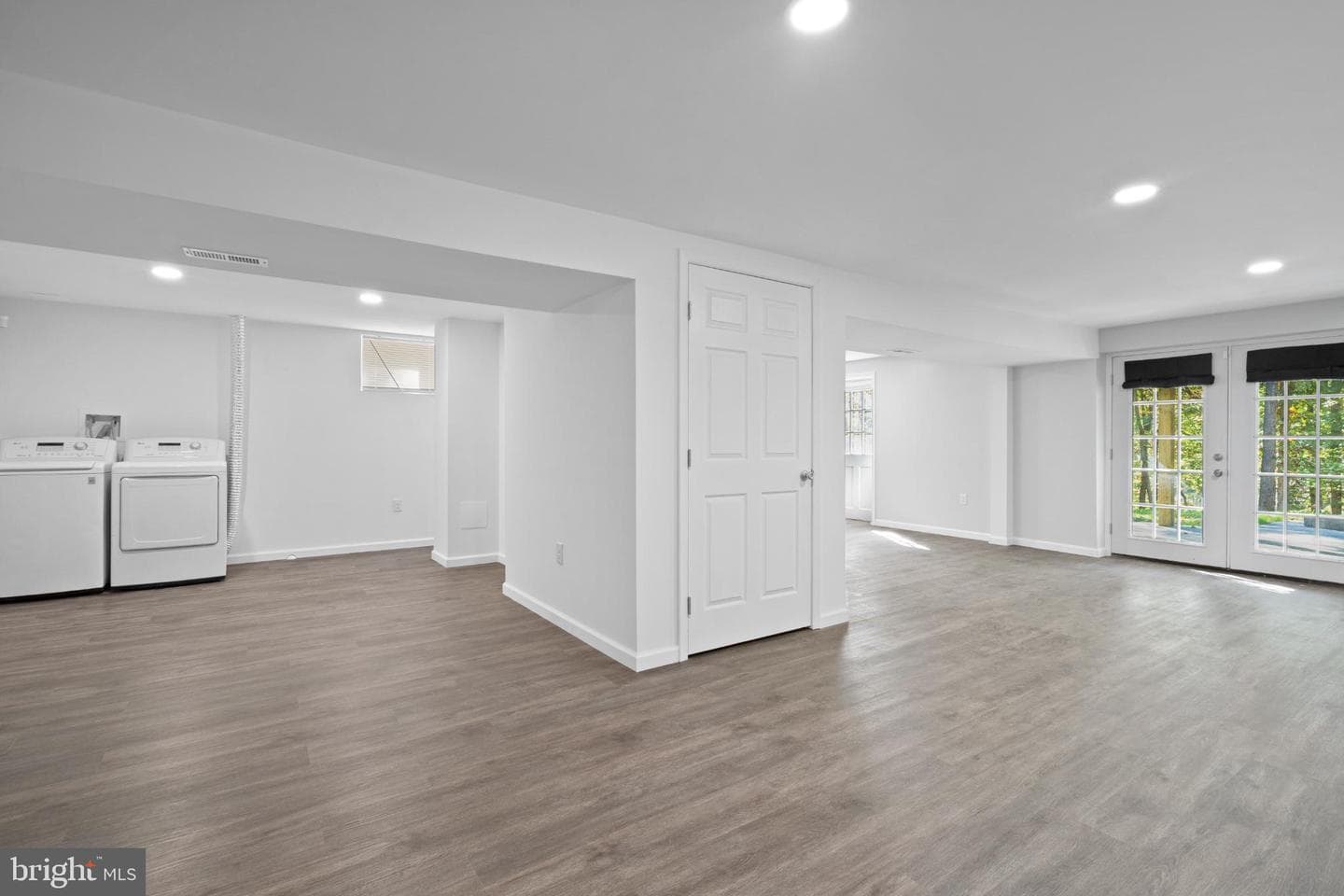 376 Bernice Drive photo 31