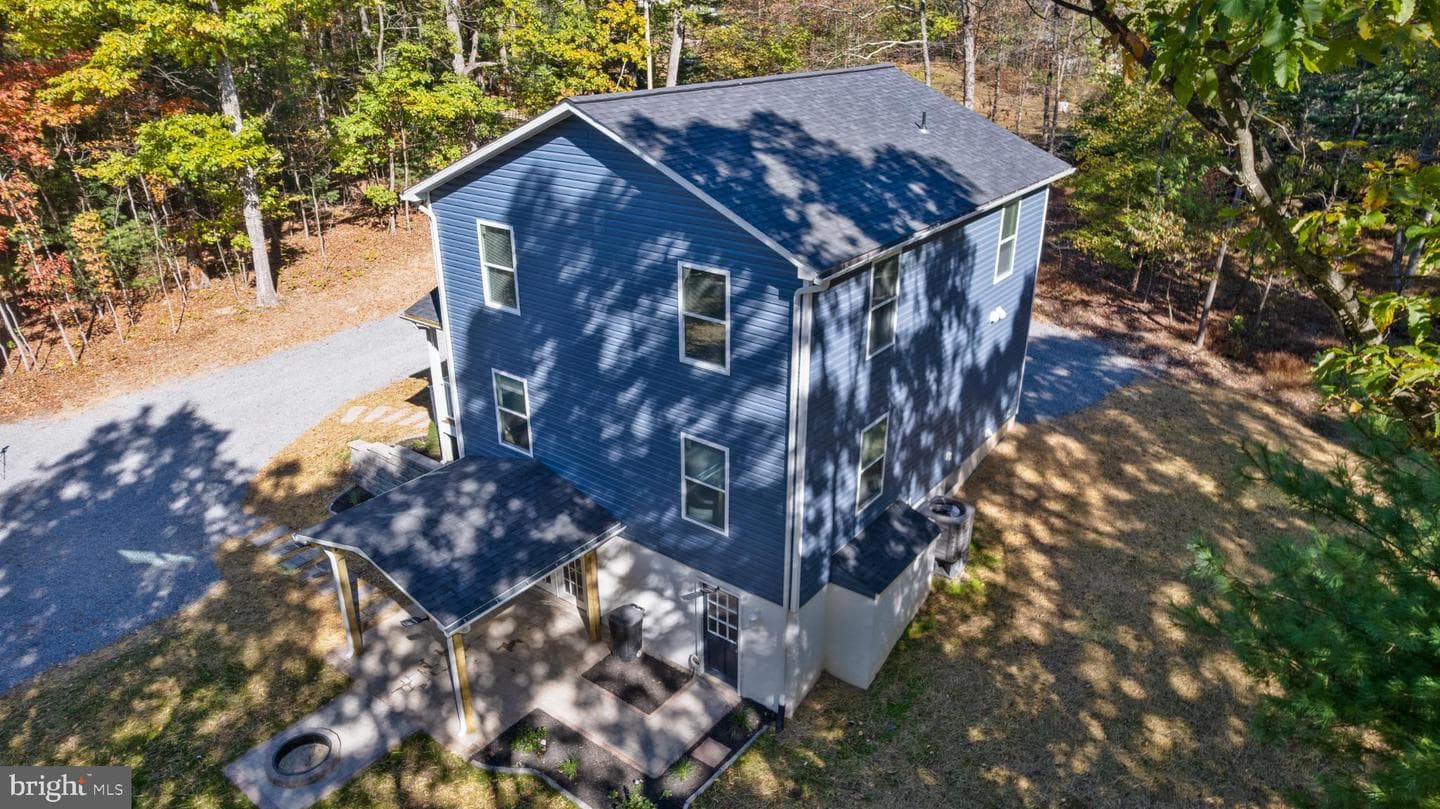 376 Bernice Drive photo 6