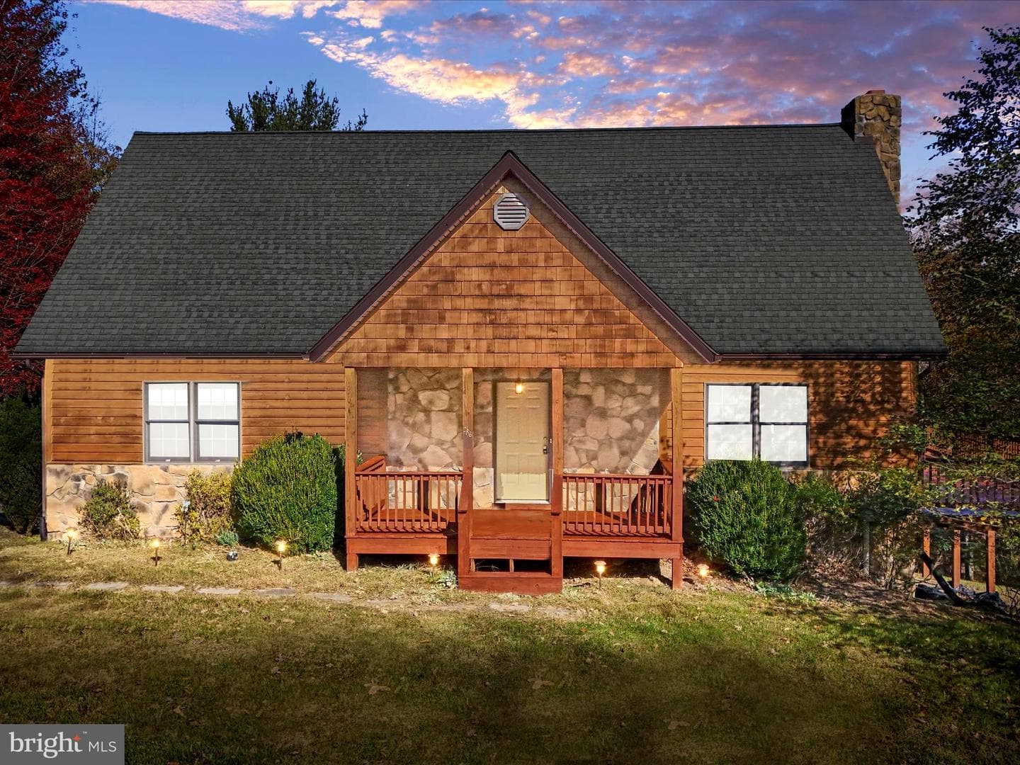 286 Colonial Drive