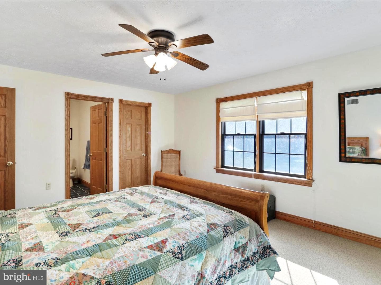 286 Colonial Drive photo 20