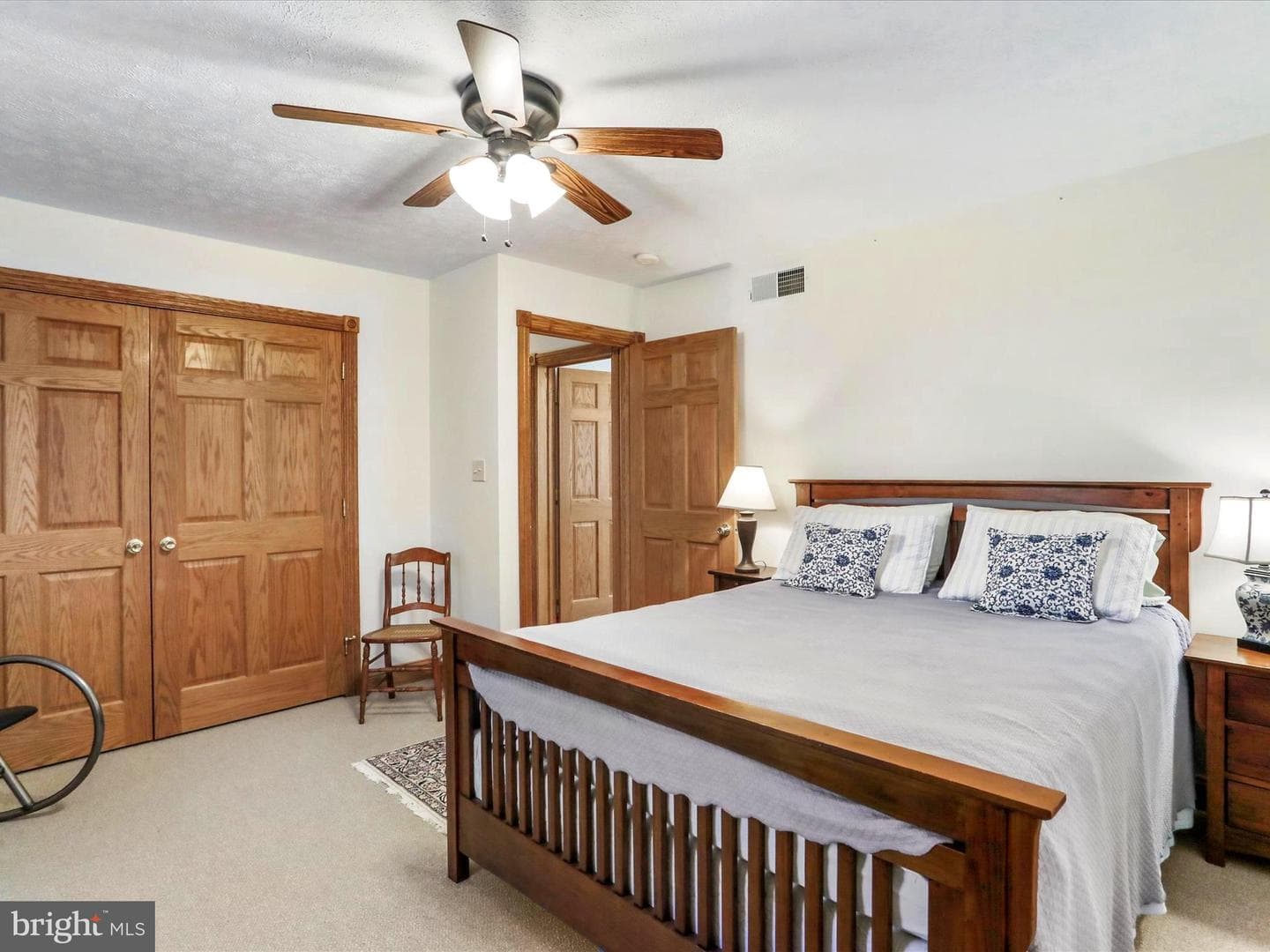 286 Colonial Drive photo 24
