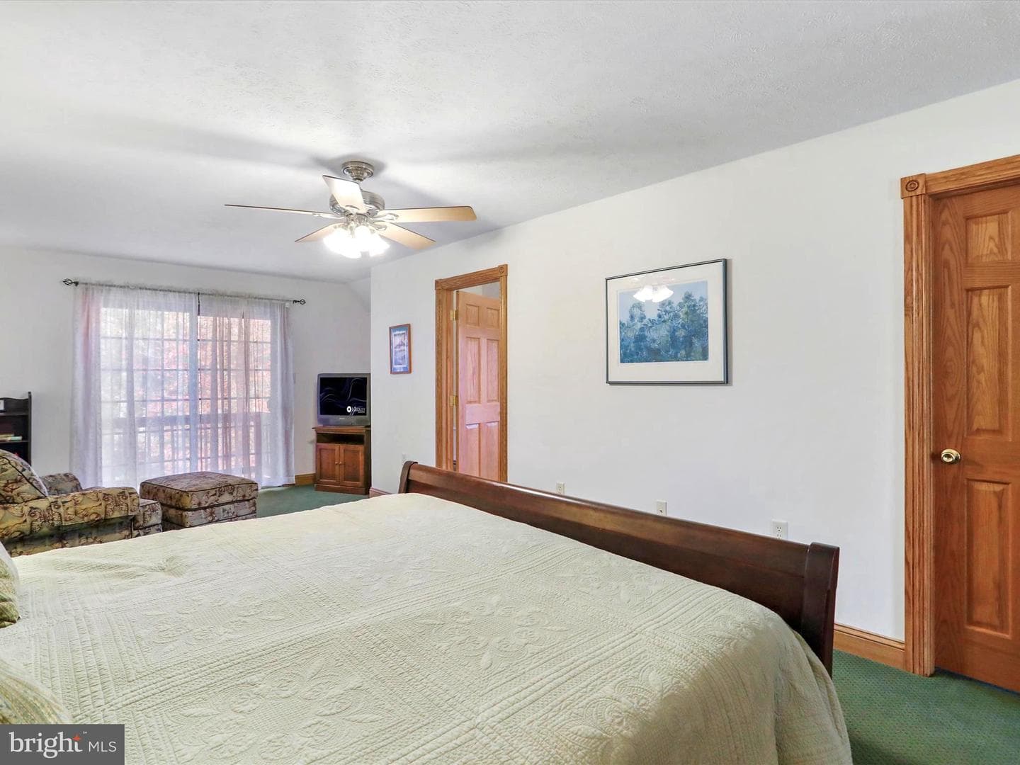 286 Colonial Drive photo 27